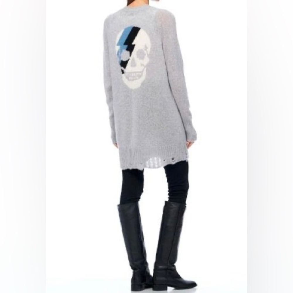 Skull Cashmere V Neck Cardigan in Light Heather Grey & Chalk size M
